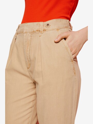 ESPRIT Regular Chino Pants in Beige