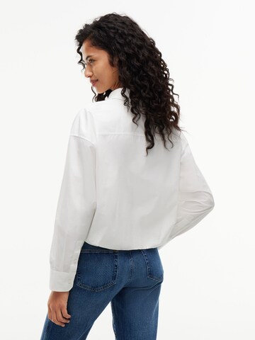 Tommy Jeans Μπλούζα σε λευκό