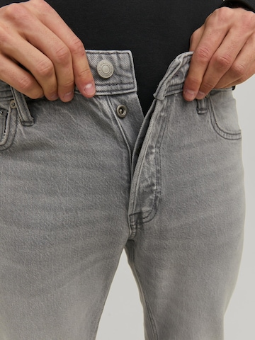 JACK & JONES Regular Jeans 'MIKE' in Grey