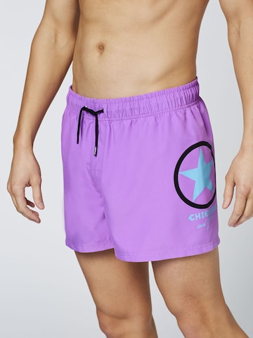 CHIEMSEE Board Shorts in Purple: front