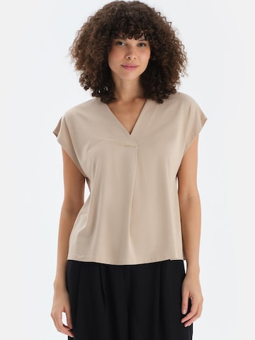 T-shirt Dagi en gris : devant