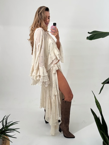 Kamila Šikl Blus i beige