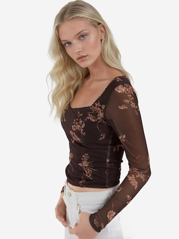 Hiccup Shirt in Brown