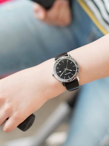 Montre à affichage analogique Calvin Klein - Uhren en noir : devant