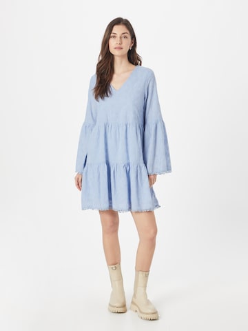 Robe 'SARA' SISTERS POINT en bleu : devant