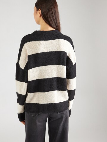 Pull-over 'Ma44ya' Hailys en noir