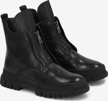 Kazar Boots in Black