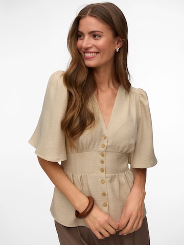 VERO MODA Blouse in Beige: front