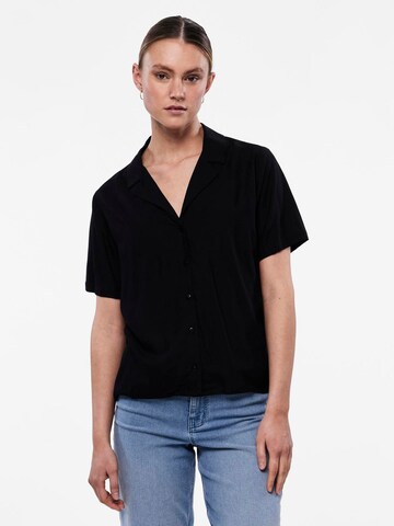 PIECES - Blusa 'TALA' en negro: frente