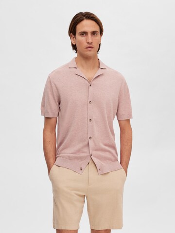 Regular fit Camicia di SELECTED HOMME in rosa: frontale