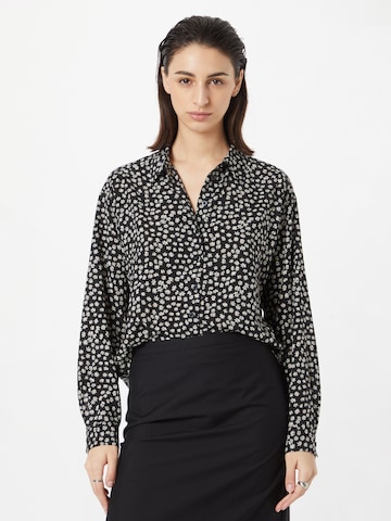 QS Blouse in Zwart: voorkant