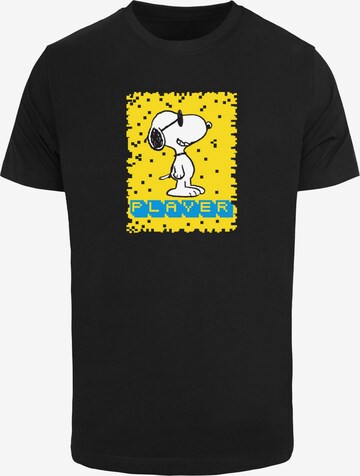 Merchcode Shirt 'Peanuts - Player' in Zwart: voorkant