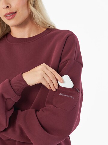 Organication Sweatshirt in Rot