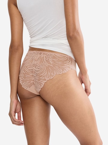 TRIUMPH Tai-Slip ' Red Label Pretty Micro ' in Beige