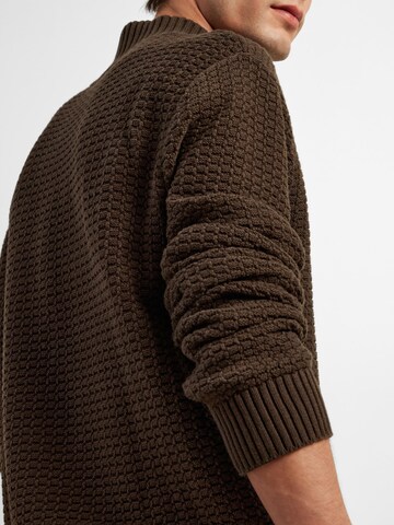 SELECTED HOMME Sweater 'THIM' in Brown