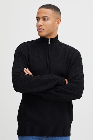 !Solid Sweater in Black: front