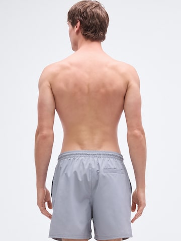 Calvin Klein Swimwear Hlače za k noši | siva barva