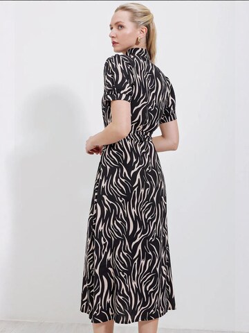 Abito camicia di Bigdart in beige