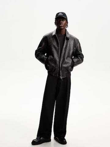 Giacca di mezza stagione di Bershka in nero