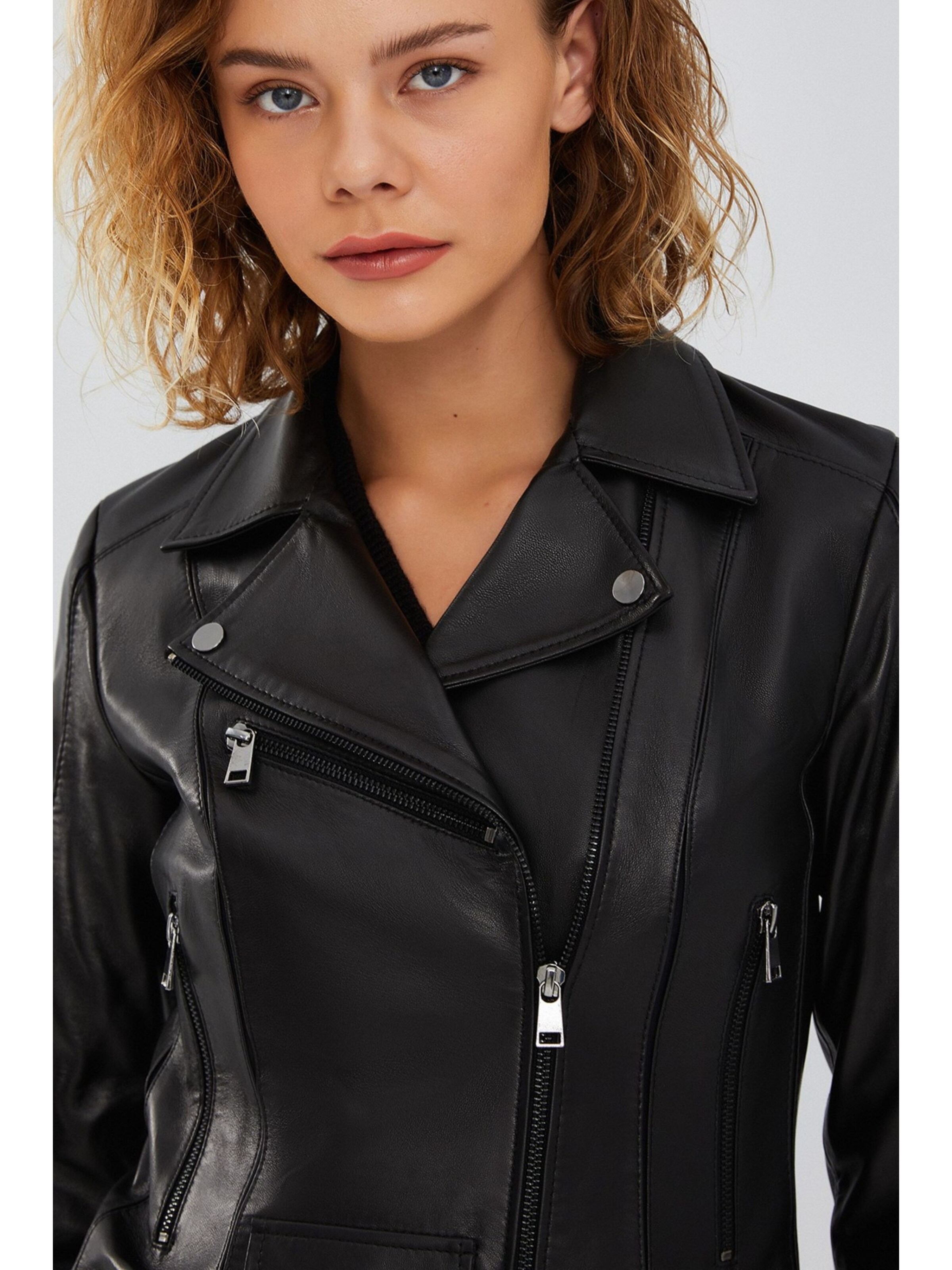 Derimod Between-season jacket 'Genuine' in Black