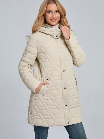 Funk since 1776 Between-Seasons Coat in Beige