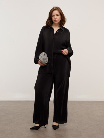 CITA MAASS Wide leg Trousers in Black