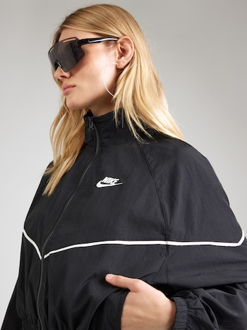 Veste mi-saison 'SPEED' Nike Sportswear en noir