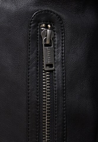 MUSTANG Jacke in Schwarz