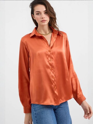 Bigdart - Blusa em laranja: frente