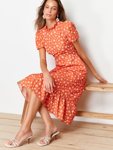 Trendyol Jurk in Rood