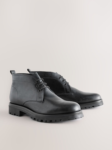 Botine Chukka de la Next pe negru