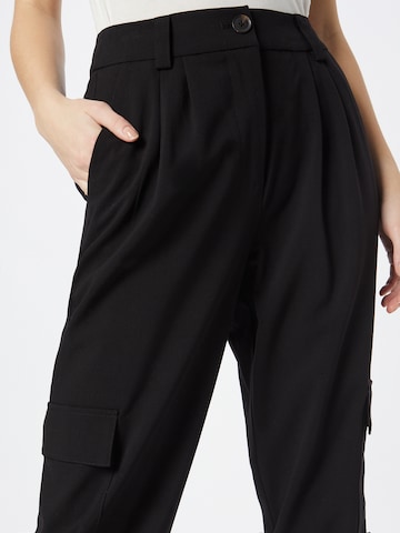 Regular Pantalon à pince 'Anker' modström en noir