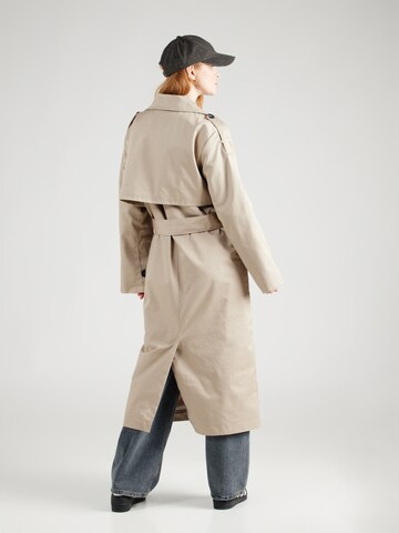 Manteau mi-saison 'DAR' SISTERS POINT en beige