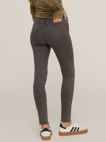Cheyenne Ochsenknecht - Skinny Vaquero en gris