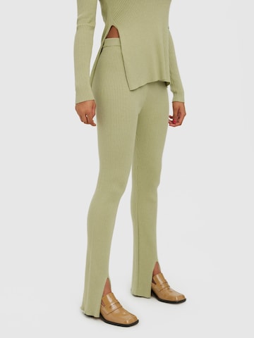 VERO MODA Slim fit Pants 'Gold' in Green