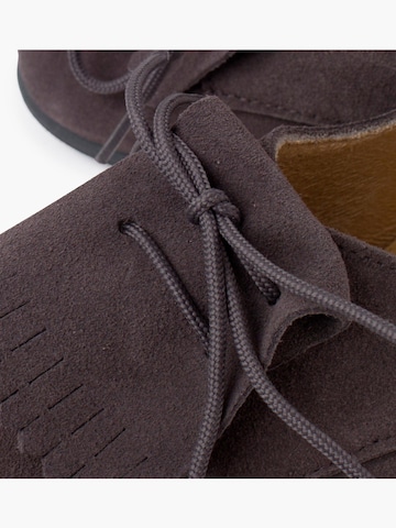 Chaussure basse Pisamonas en gris