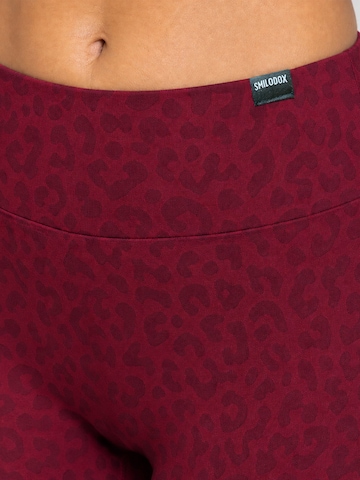 Skinny Leggings ' Velvara ' Smilodox en rouge