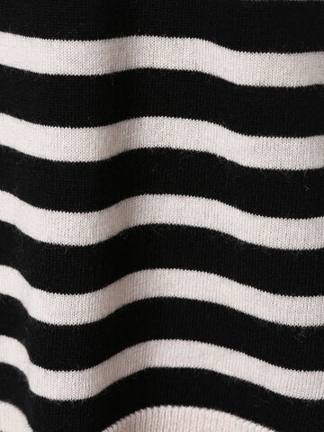 Marc Cain Sweater in Black
