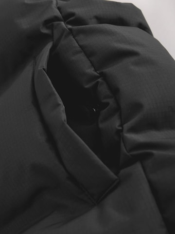 Next Vesta – černá