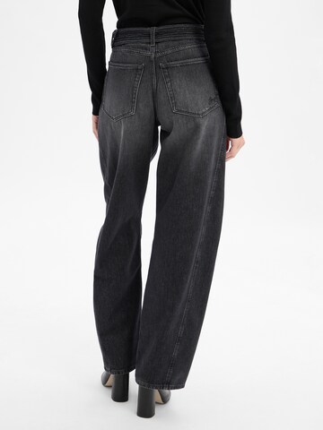 BOSS Loosefit Jeans in Schwarz