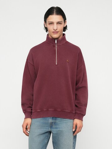 Sweat-shirt Abercrombie & Fitch en rouge : devant