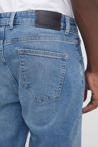 Casual Friday Tapered Jeans 'Karup' in Blauw