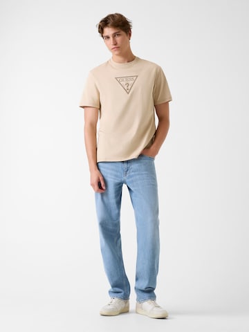GUESS T-Shirt in Beige