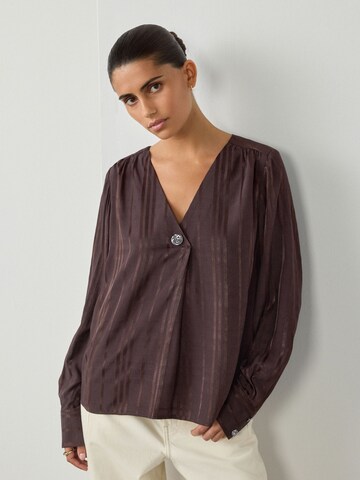 Next Bluse in Braun: Vorderseite