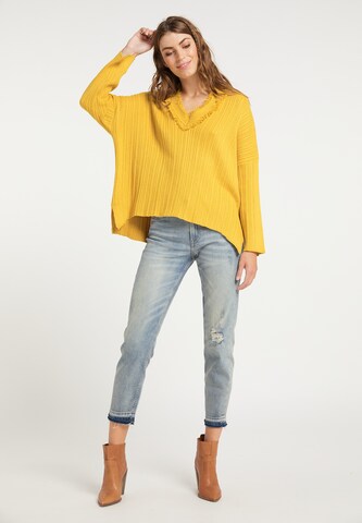 usha FESTIVAL Sweater in Yellow