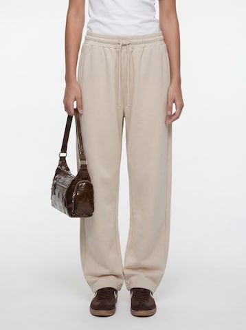 Regular Pantalon 'Charis' studioselect en beige : devant