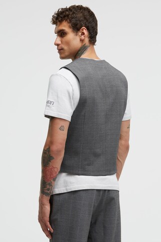 CMPD Suit Vest in Grey