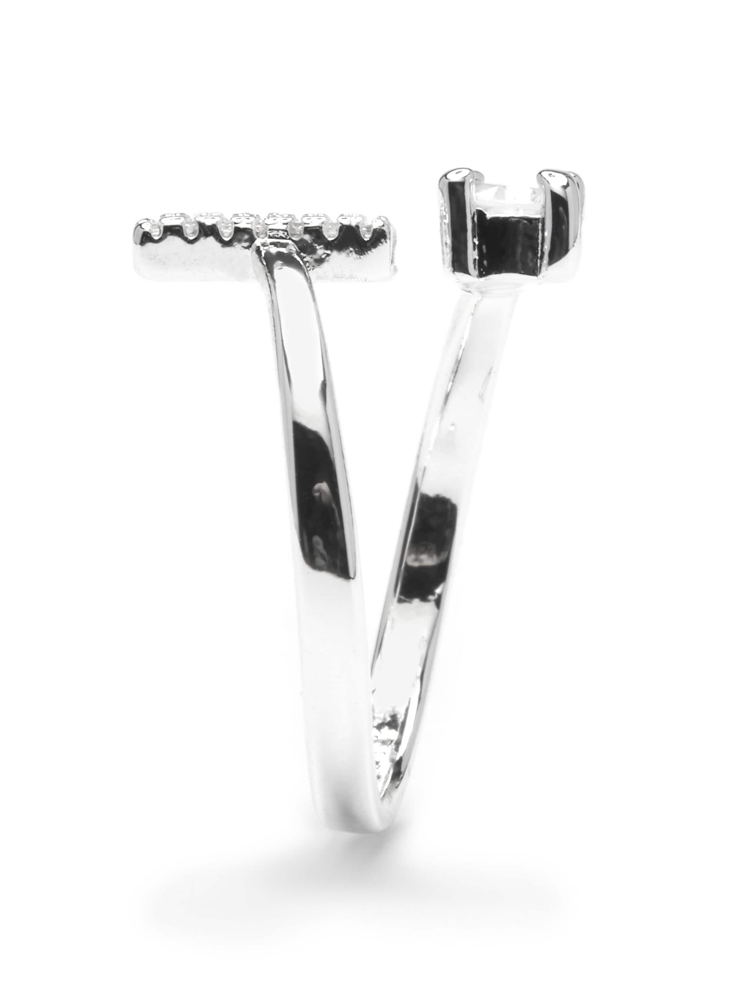 Luxenter Ring 'Alphabet  V' i sølv