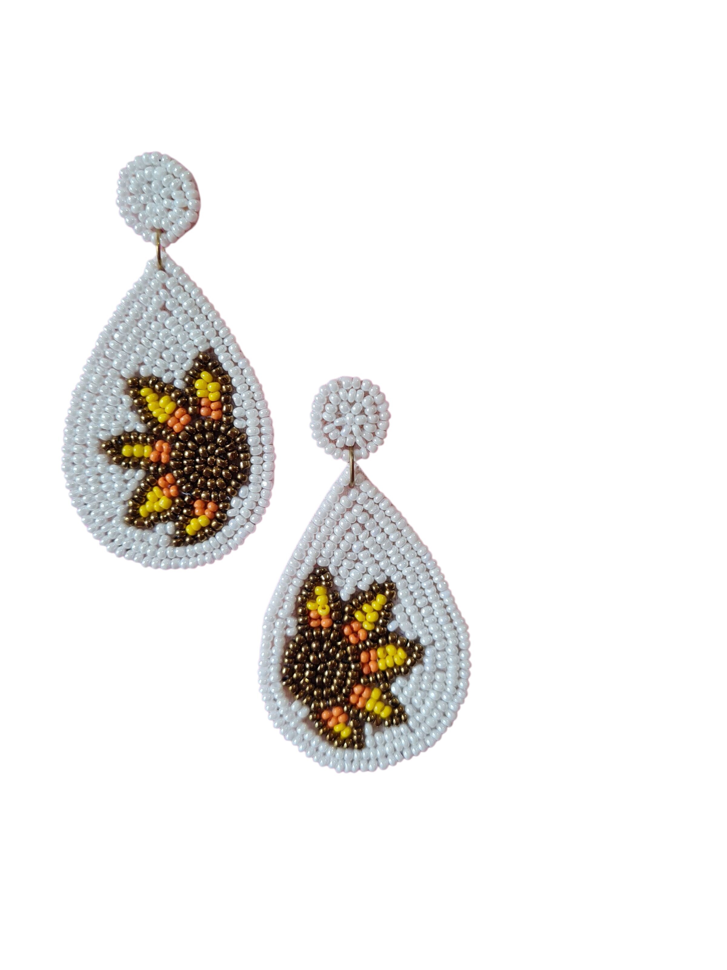 PfauGermany Ohrringe 'Beads Earring'‌‌‌‌ in Weiß