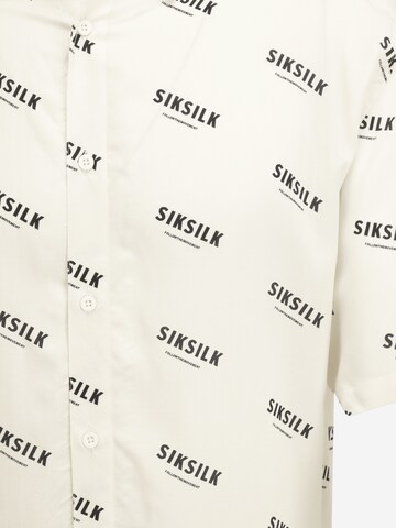 Coupe regular Chemise SikSilk en blanc